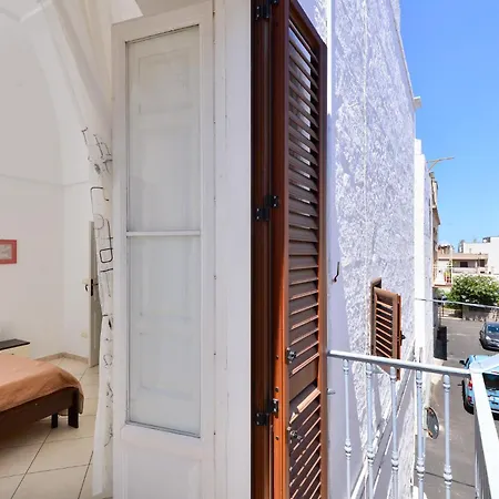 Guesthost - Casa Tosally Сasa de vacaciones Ostuni