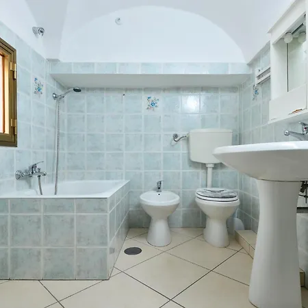 Guesthost - Casa Tosally * Ostuni