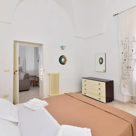 Guesthost - Casa Tosally * Ostuni
